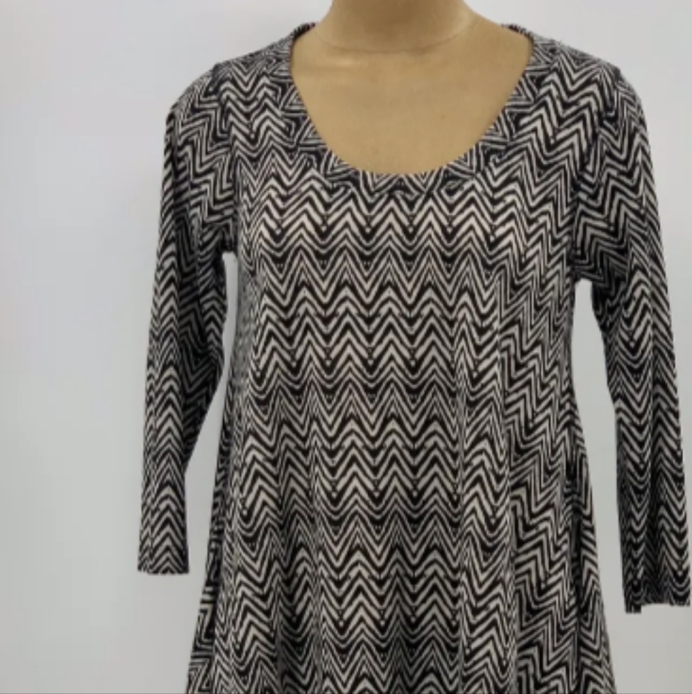 - Chevron Print 3/4 sleeve Tunic XXL
